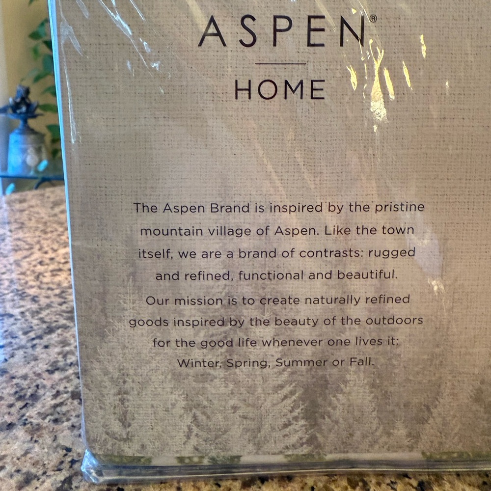 Aspen Home Green and White Turkish Flannel Full Sheet Set - Picture 6 of 6